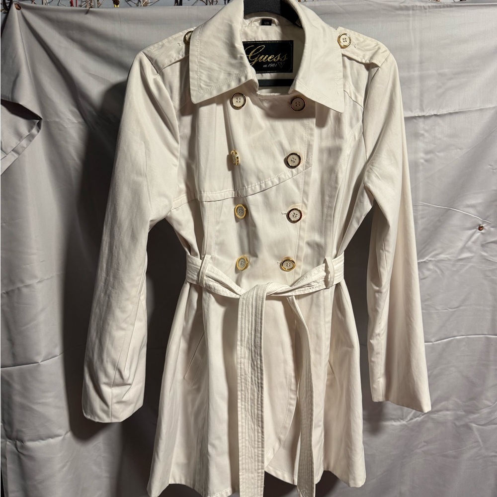 NWOT VNT Guess Women's White Pea Coat